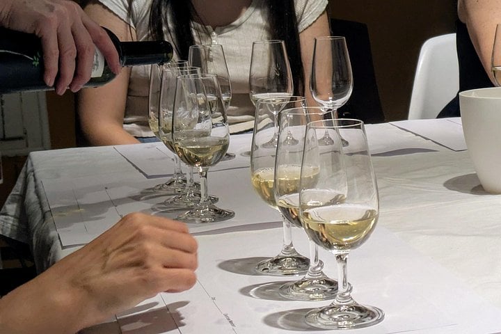 Wine & Scent Experience 4